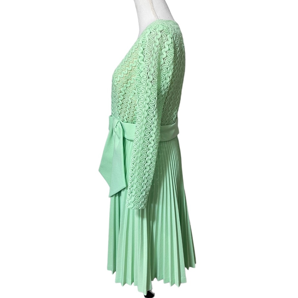 Vintage antique retro chic, mint green woven tea dress - Picture 3 of 4